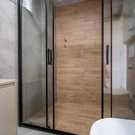 Luxury With Shared Pool In Appartamento *