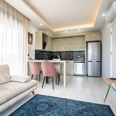 Luxury With Shared Pool In Appartamento *