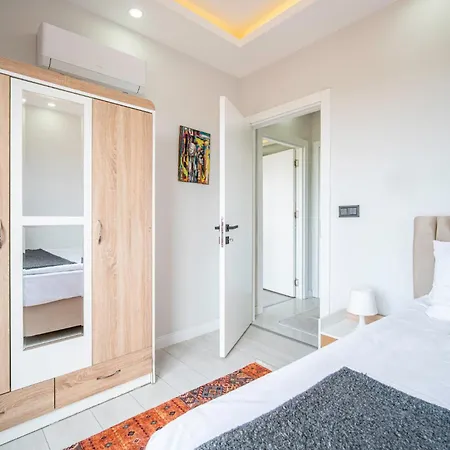 Luxury With Shared Pool In * Antalya